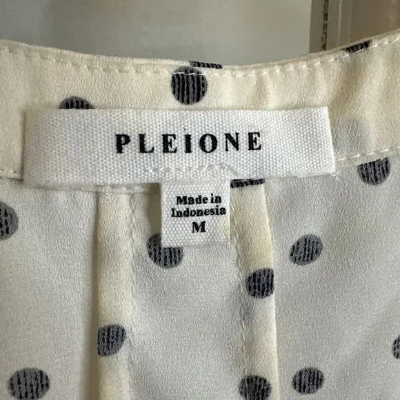 Pleione Sleeveless Top Size M White and Black Polka Dot Cami Shell - Picture 2 of 9